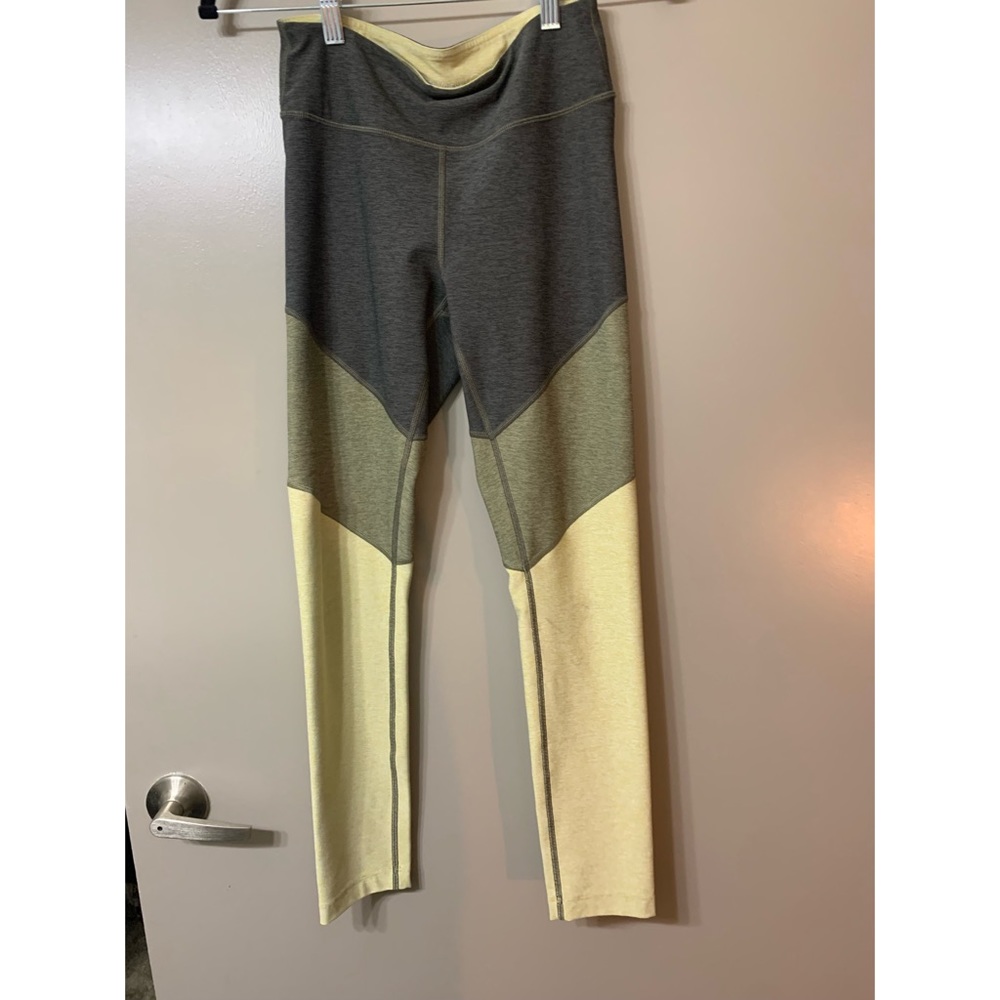 Outdoor voices leggings springs